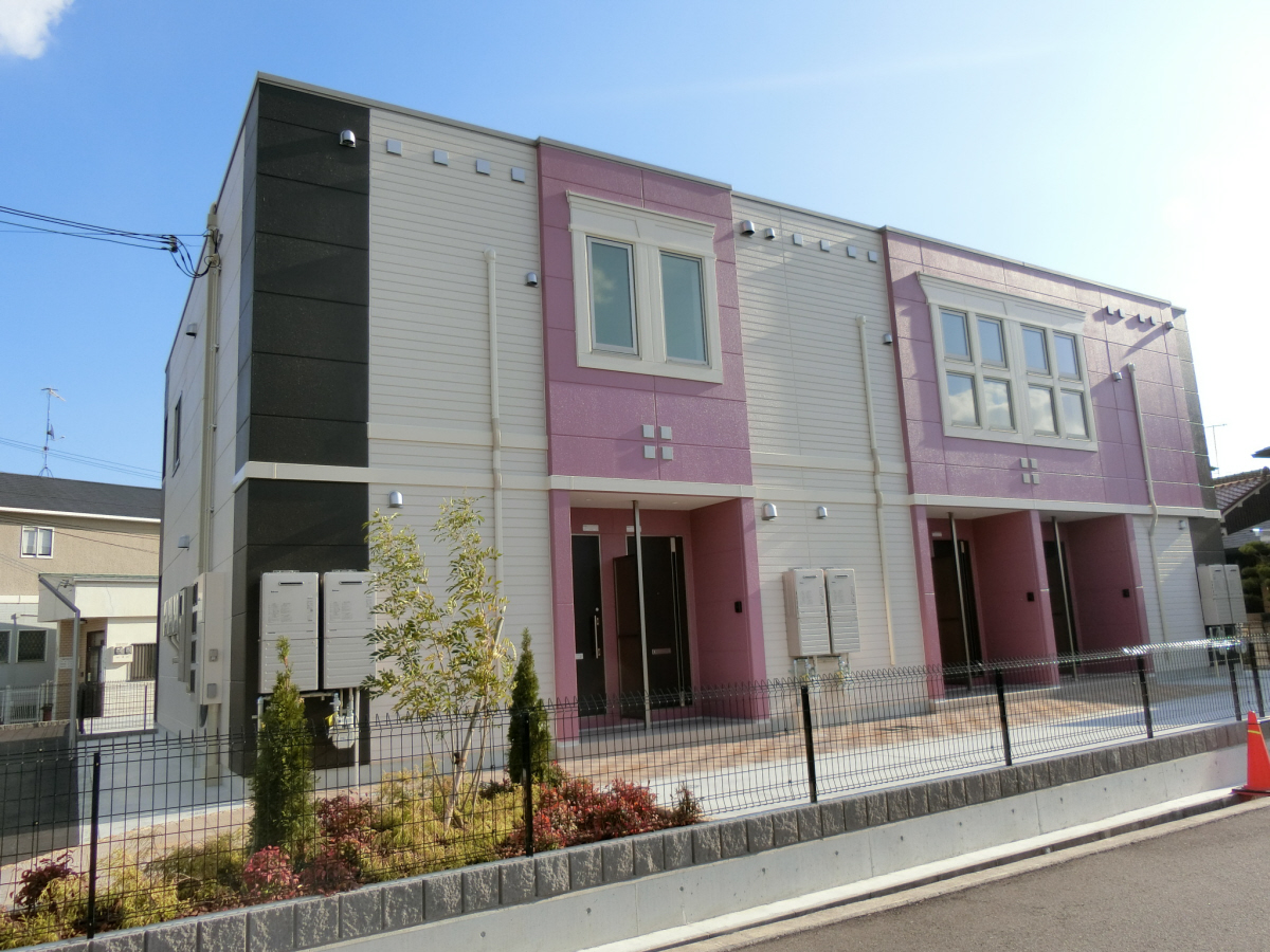 物件番号:1076730088 大手ハウスメーカー施工の築浅ハイツ　設備充実　南向き　周辺は静かな住環境