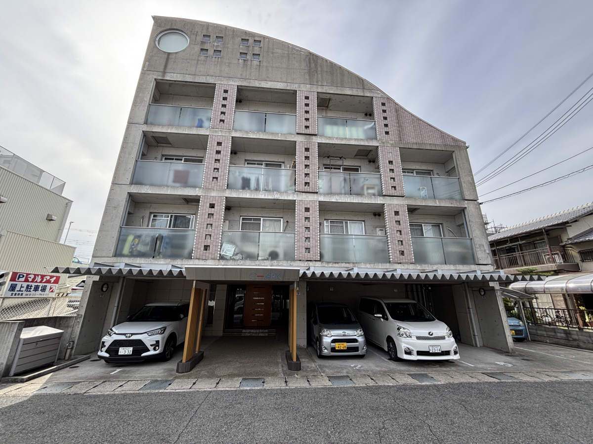 物件番号:1076745356 角部屋で日当たり良好 オートロック付で女性にもオススメ インターネット無料