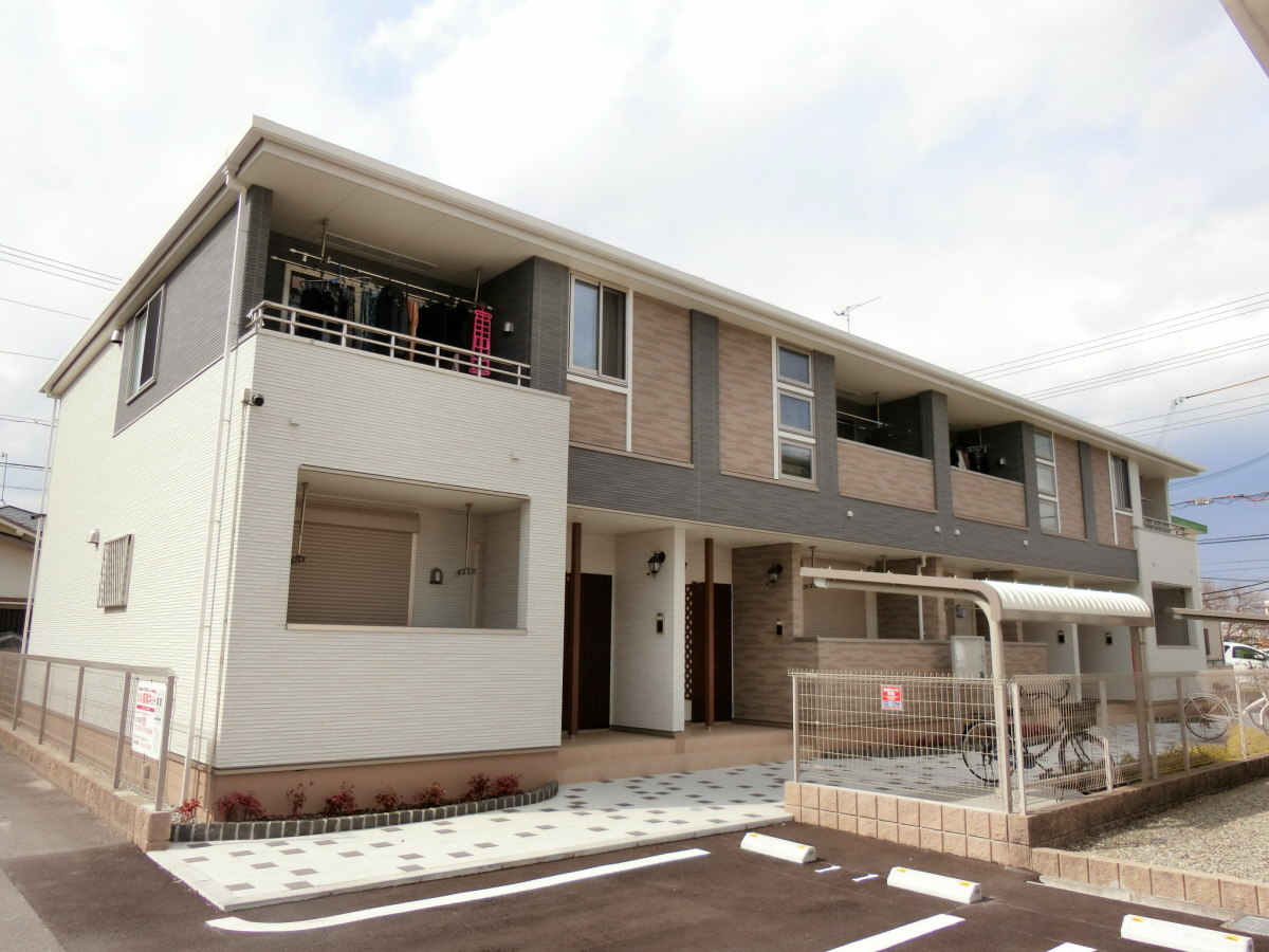 物件番号:1076730628 大手ハウスメーカー施工の築浅　1坪風呂　インターネット無料　周辺施設充実