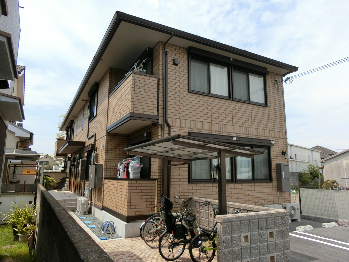 物件番号:1076732255 設備充実の築浅ハイツ ホームセキュリティー完備 全戸角部屋で日当たり良好