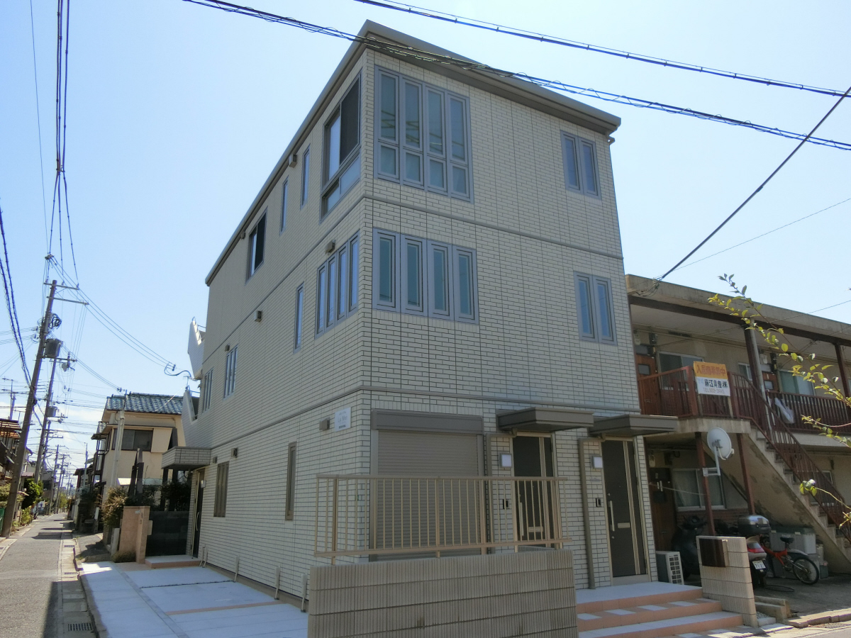 物件番号:1076734906 大手ハウスメーカー施工のハイツ　西明石駅徒歩圏内です　日当たり良好です
