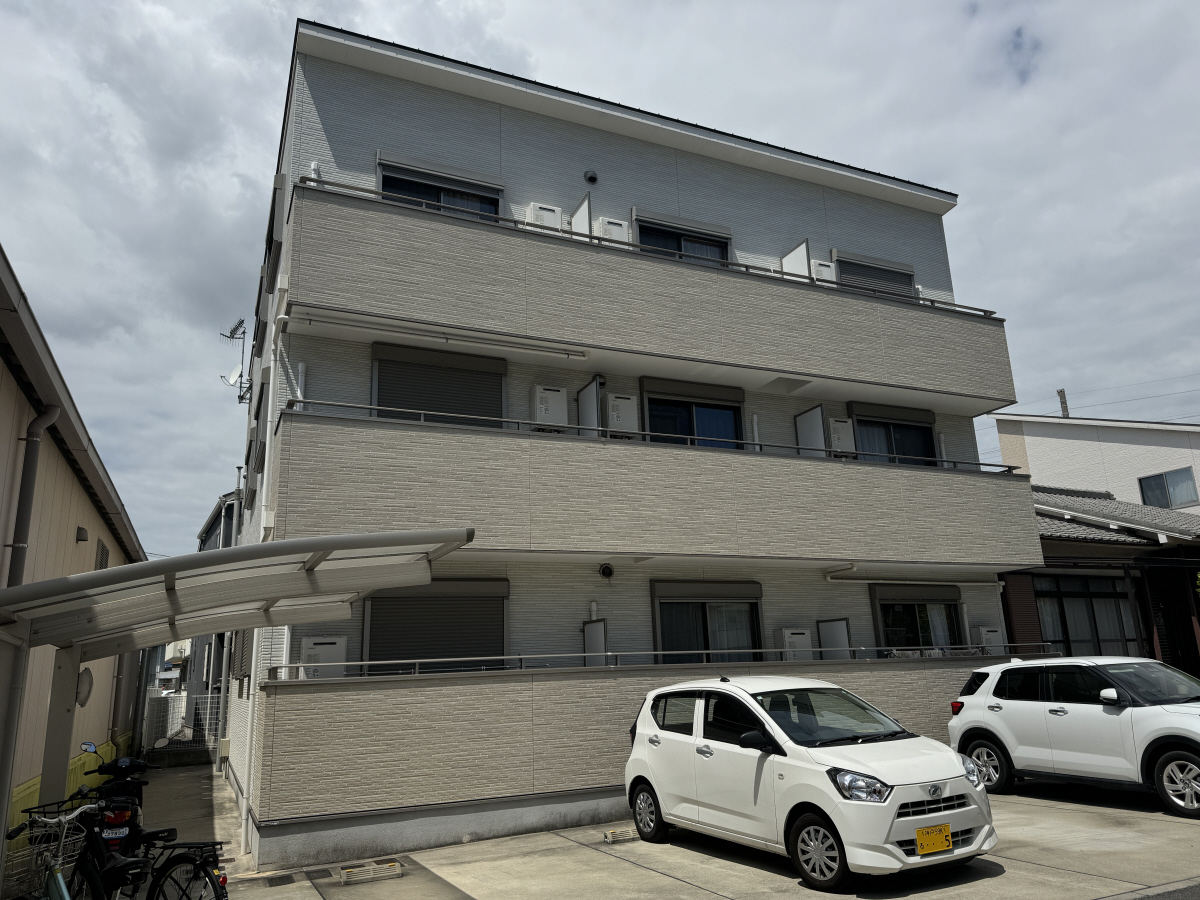 物件番号:1076741834 敷金・礼金0円キャンペーン　魚住駅まで徒歩6分の築浅ハイツ　日当り良好