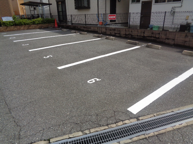 駐車場 写真10