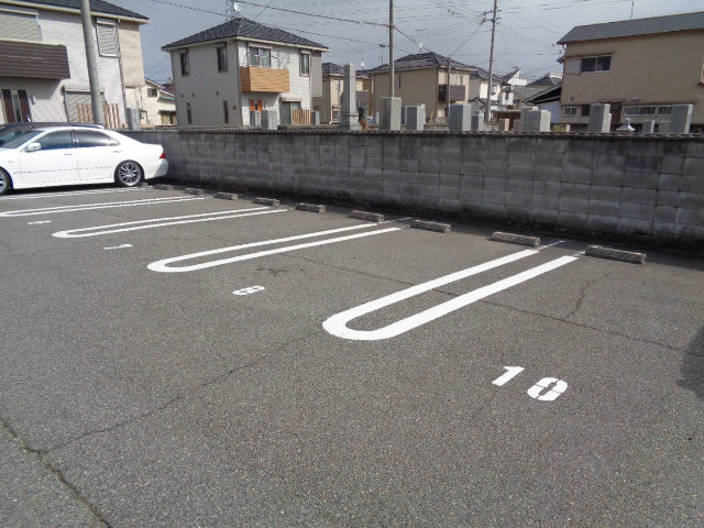 駐車場 写真10