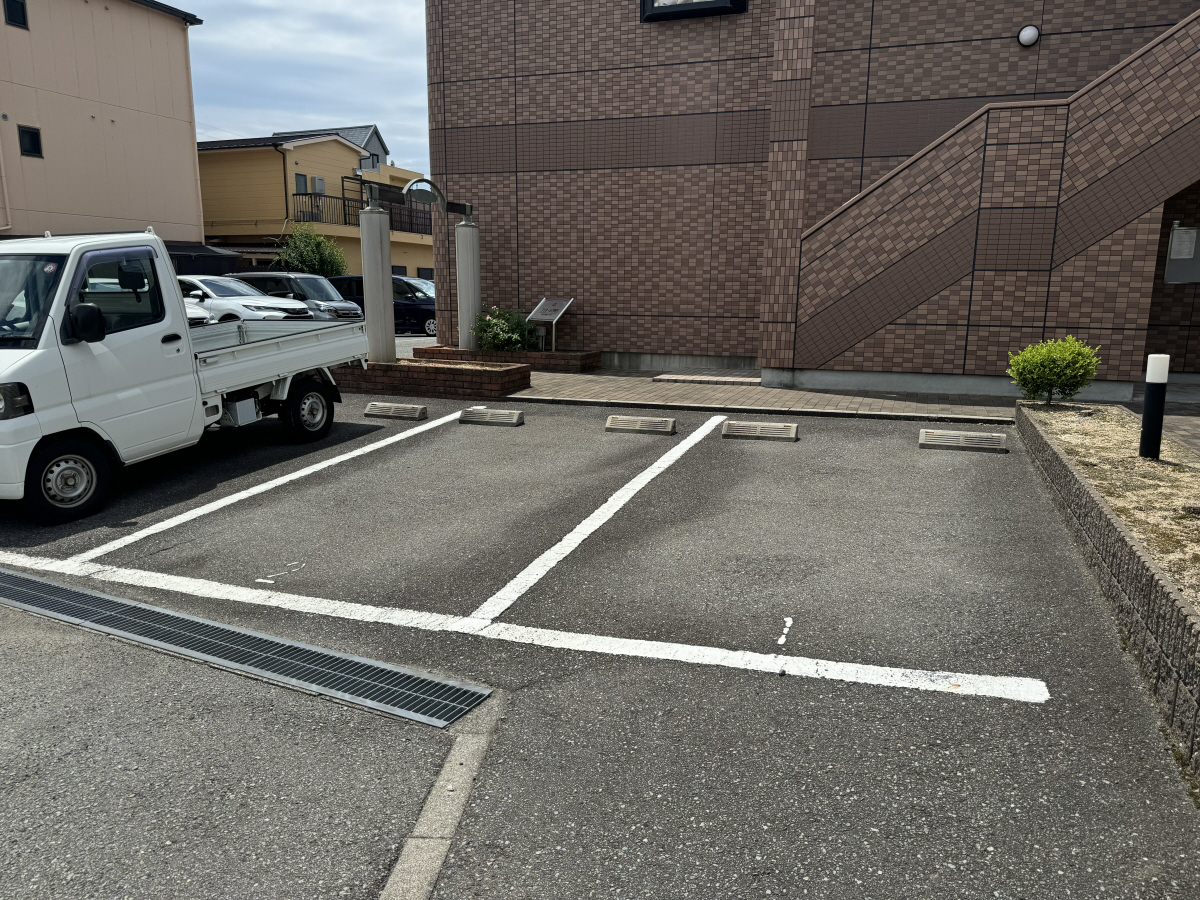 駐車場 写真11