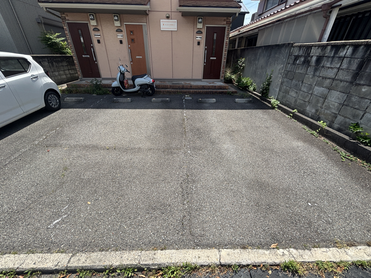 駐車場 写真14