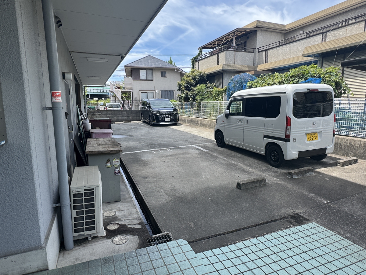 駐車場 写真16