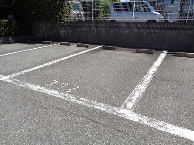駐車場 写真10