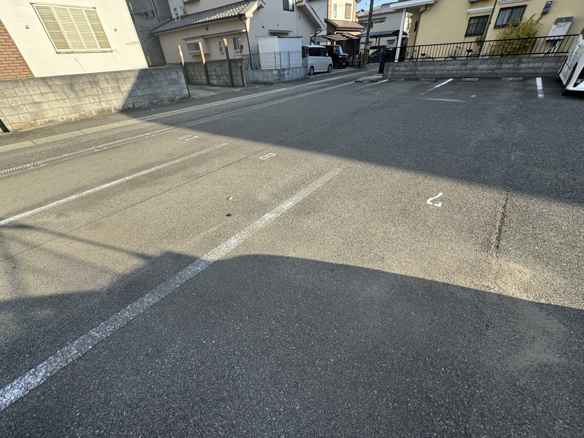 駐車場 写真13