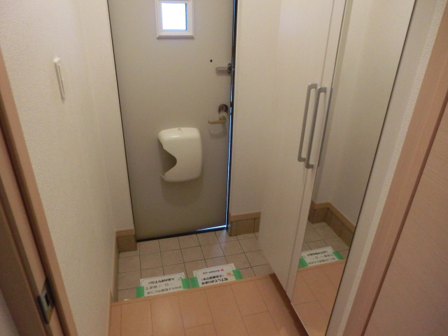玄関 写真7