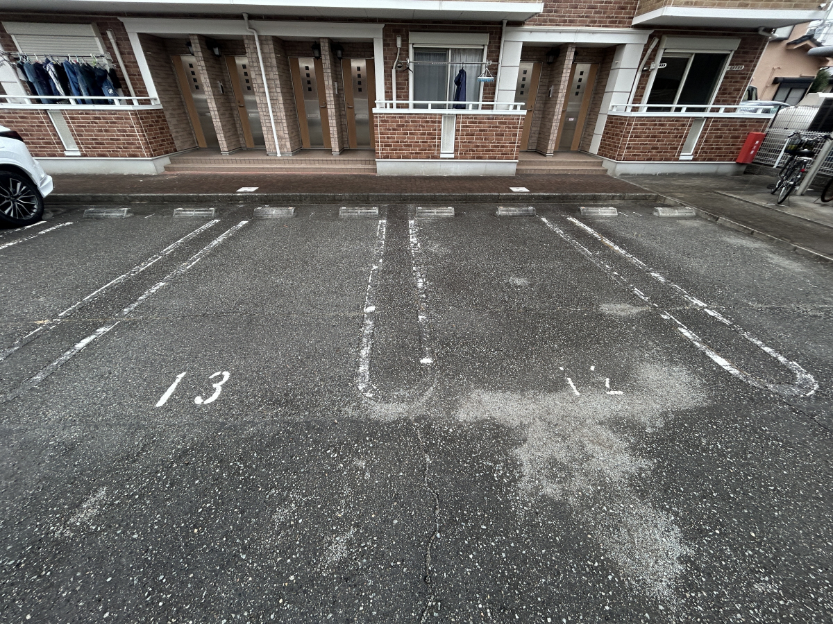 駐車場 写真14
