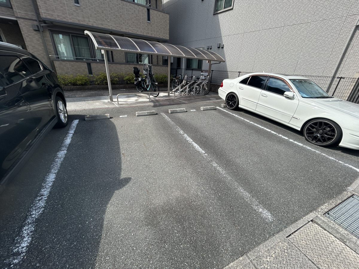 駐車場 写真14