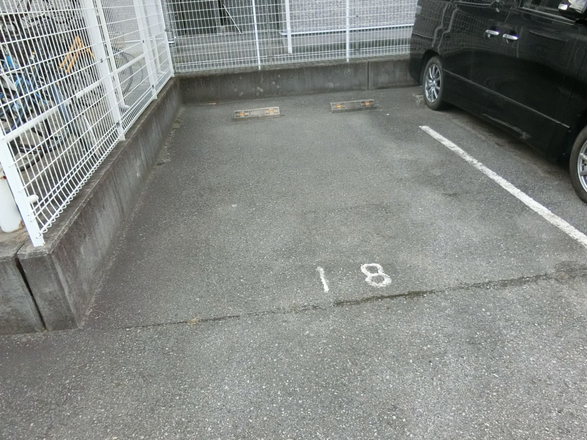 駐車場 写真10