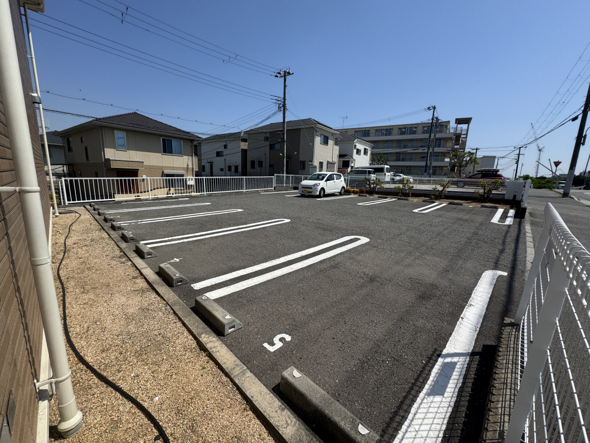駐車場 写真14