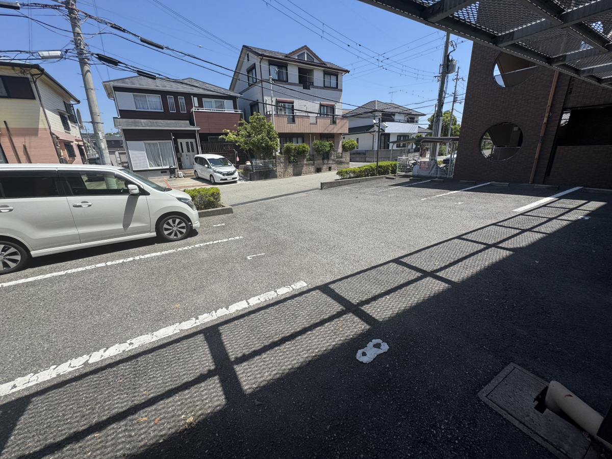 駐車場 写真14