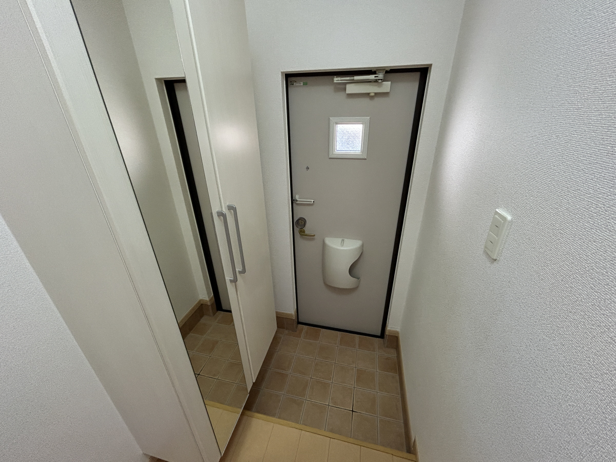 玄関 写真7