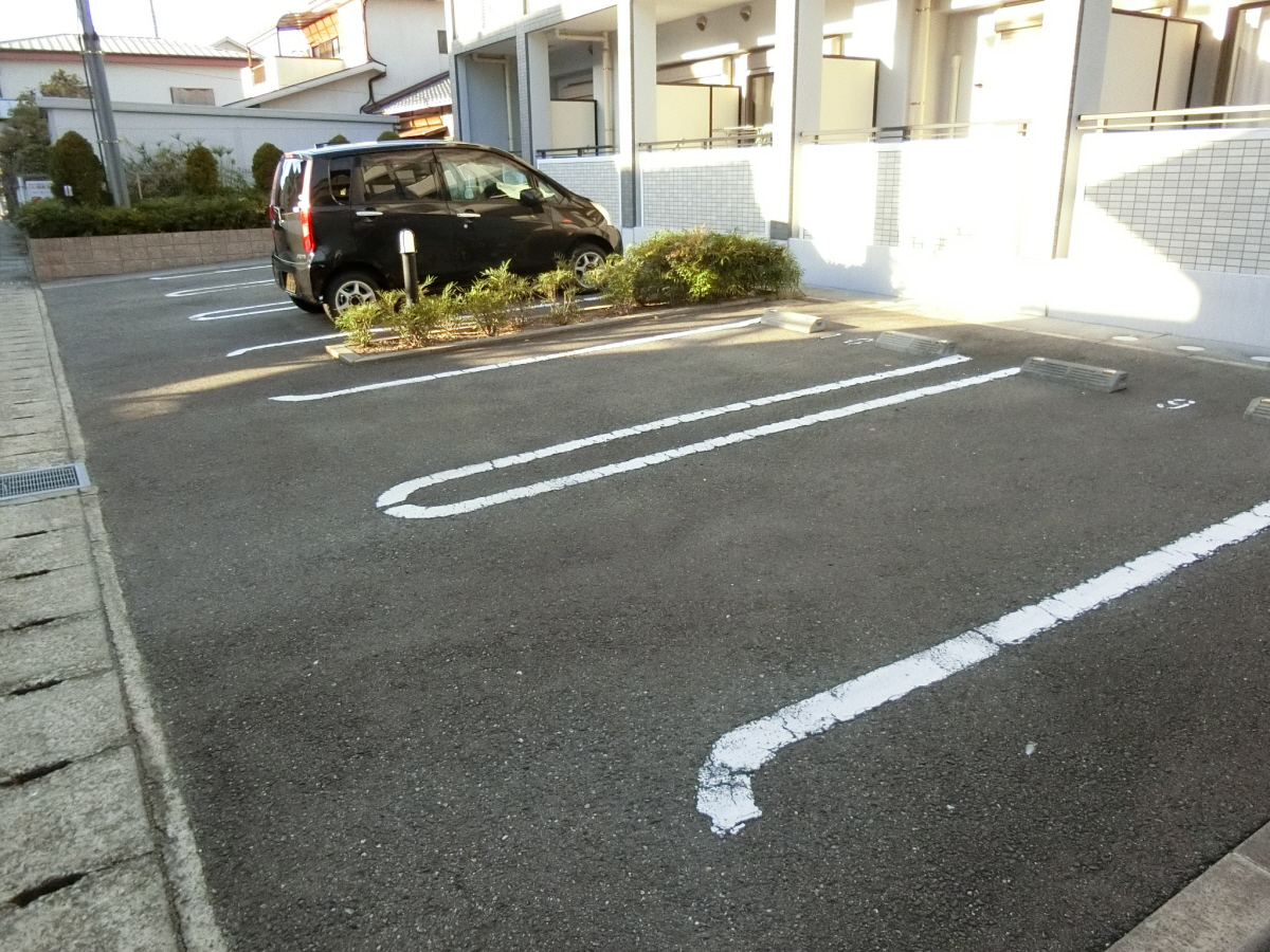 駐車場 写真11