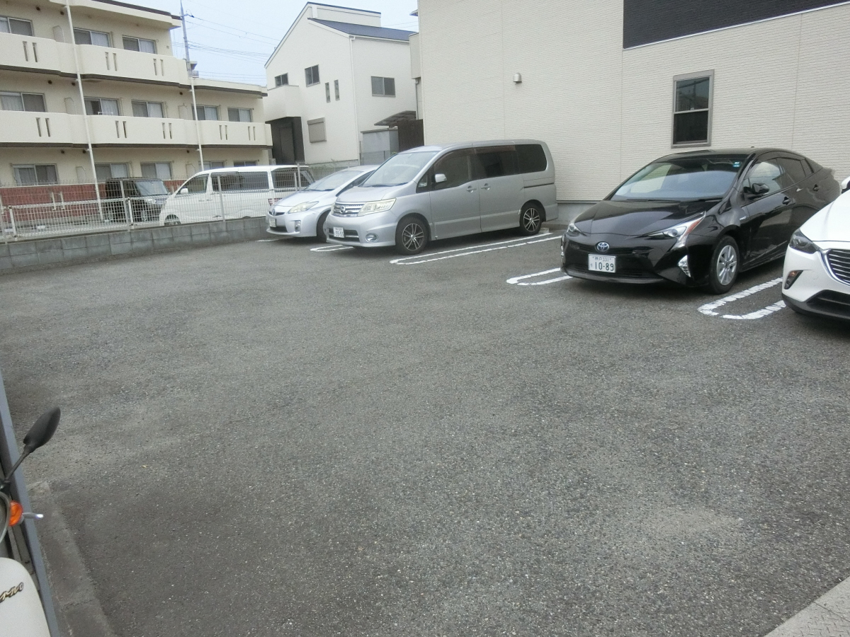 駐車場 写真10