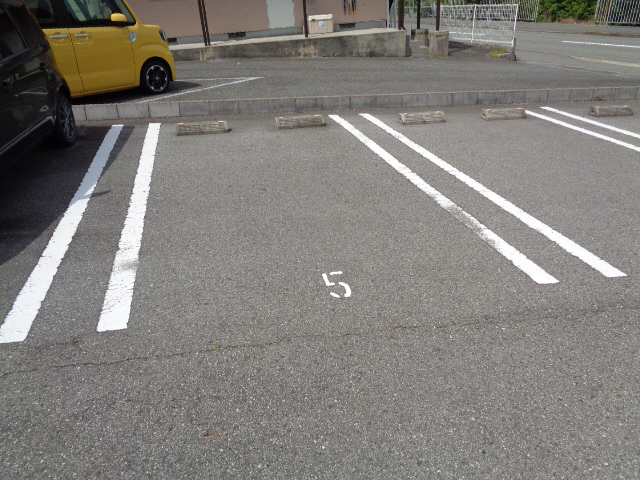 駐車場 写真10