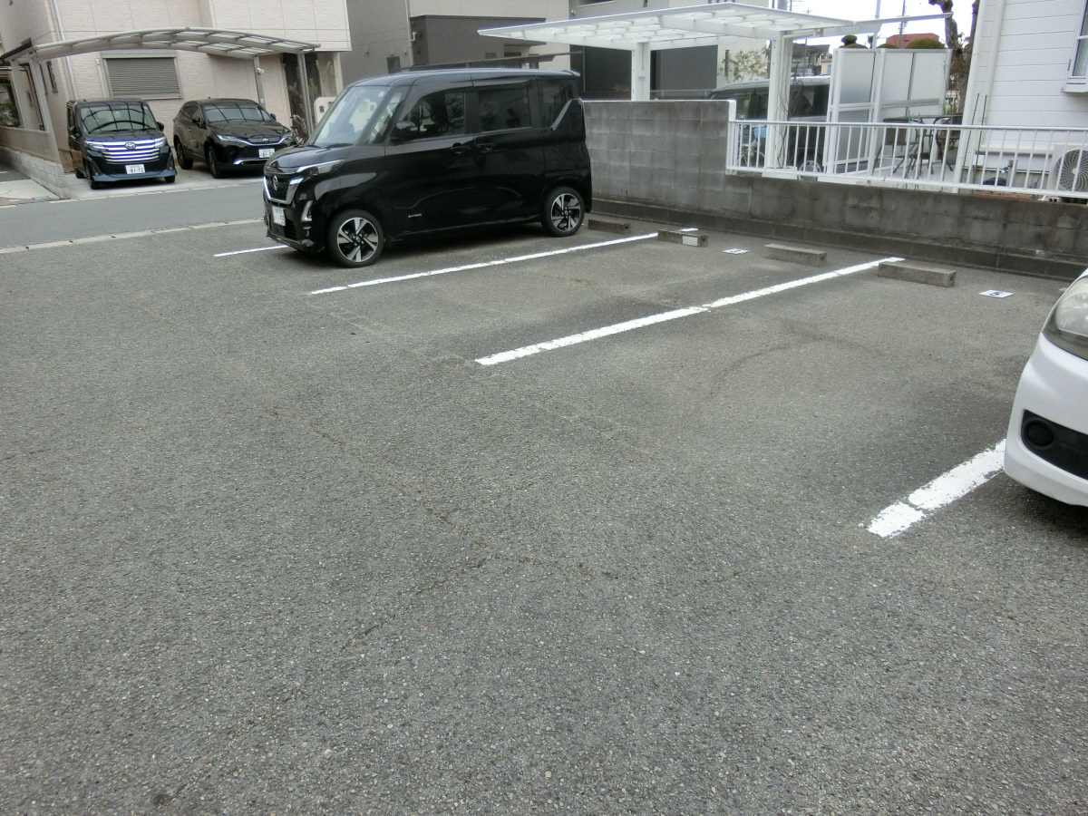 駐車場 写真11
