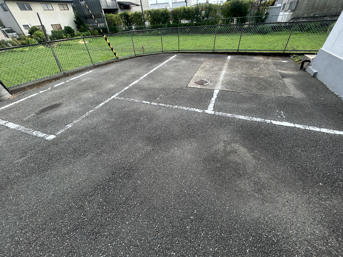 駐車場 写真14