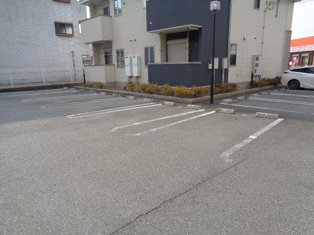 駐車場 写真10