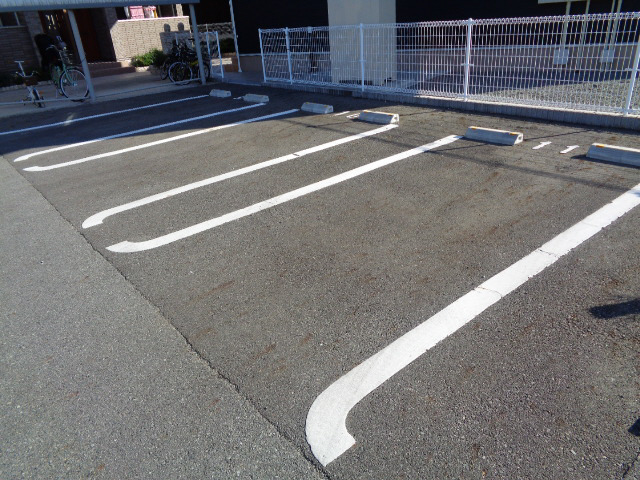 駐車場 写真10