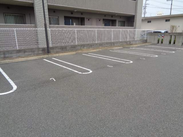 駐車場 写真11