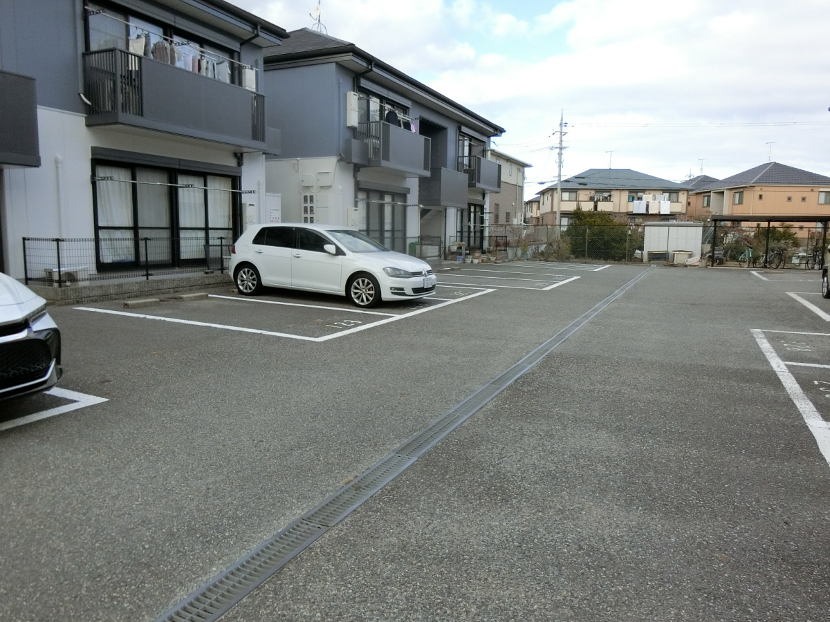駐車場 写真10
