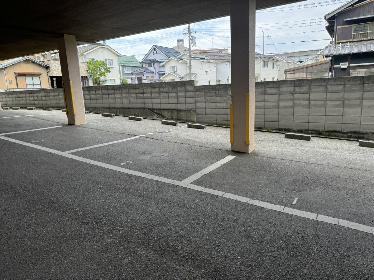 駐車場 写真10