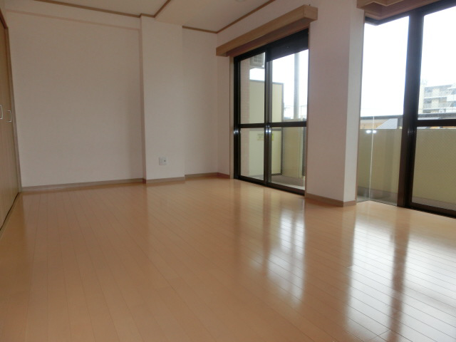 寝室 ※別のお部屋の写真になります 写真9