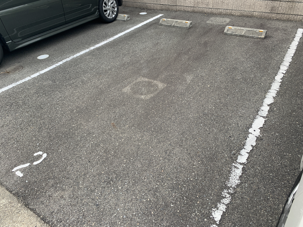 駐車場 写真13