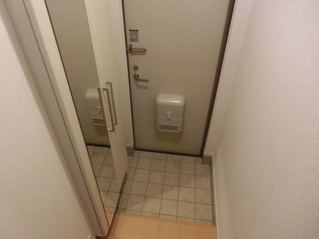 玄関 写真7
