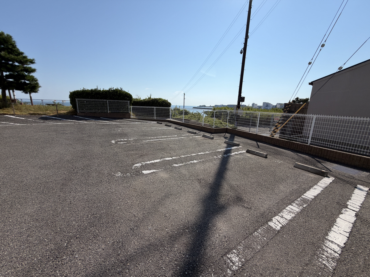 駐車場 写真16