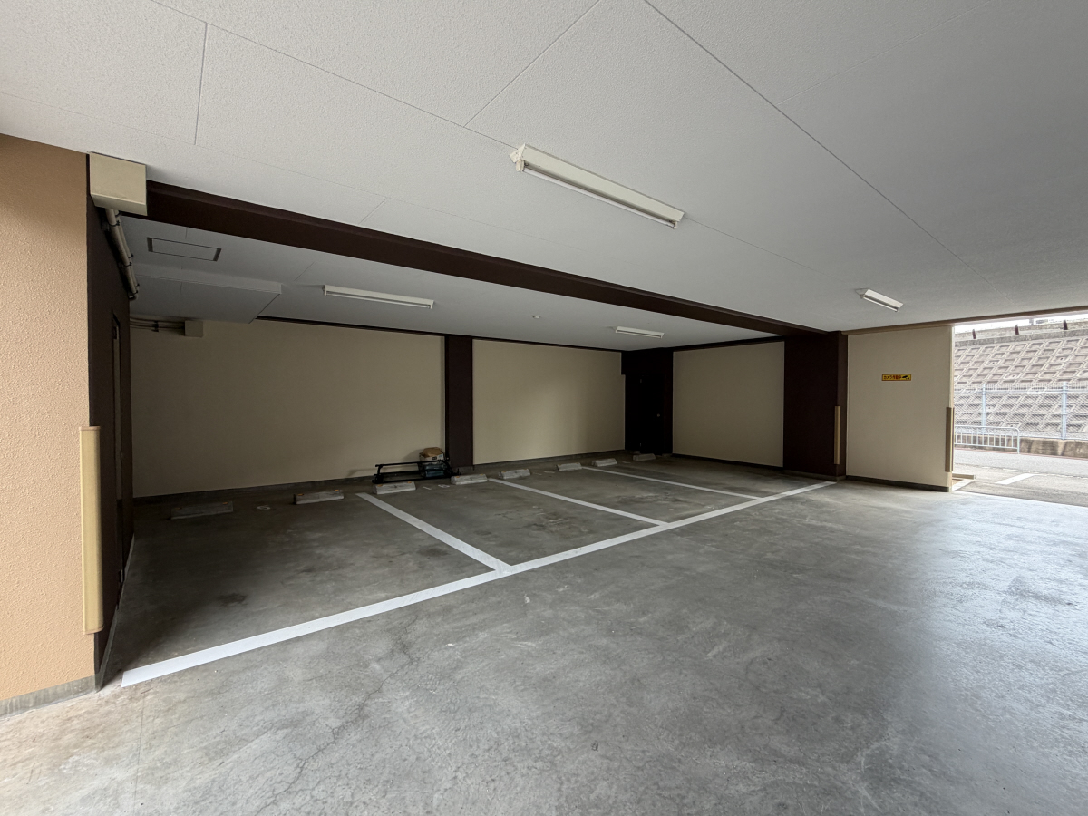 駐車場 写真17