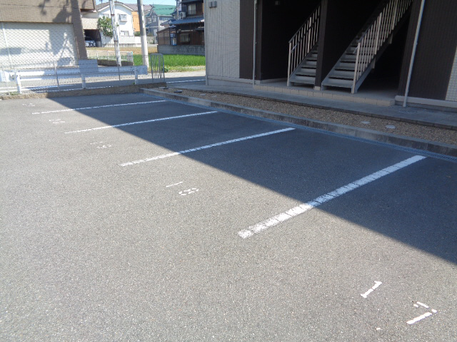 駐車場 写真10