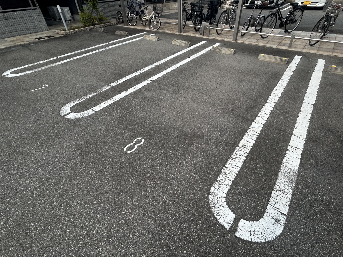 駐車場 写真13