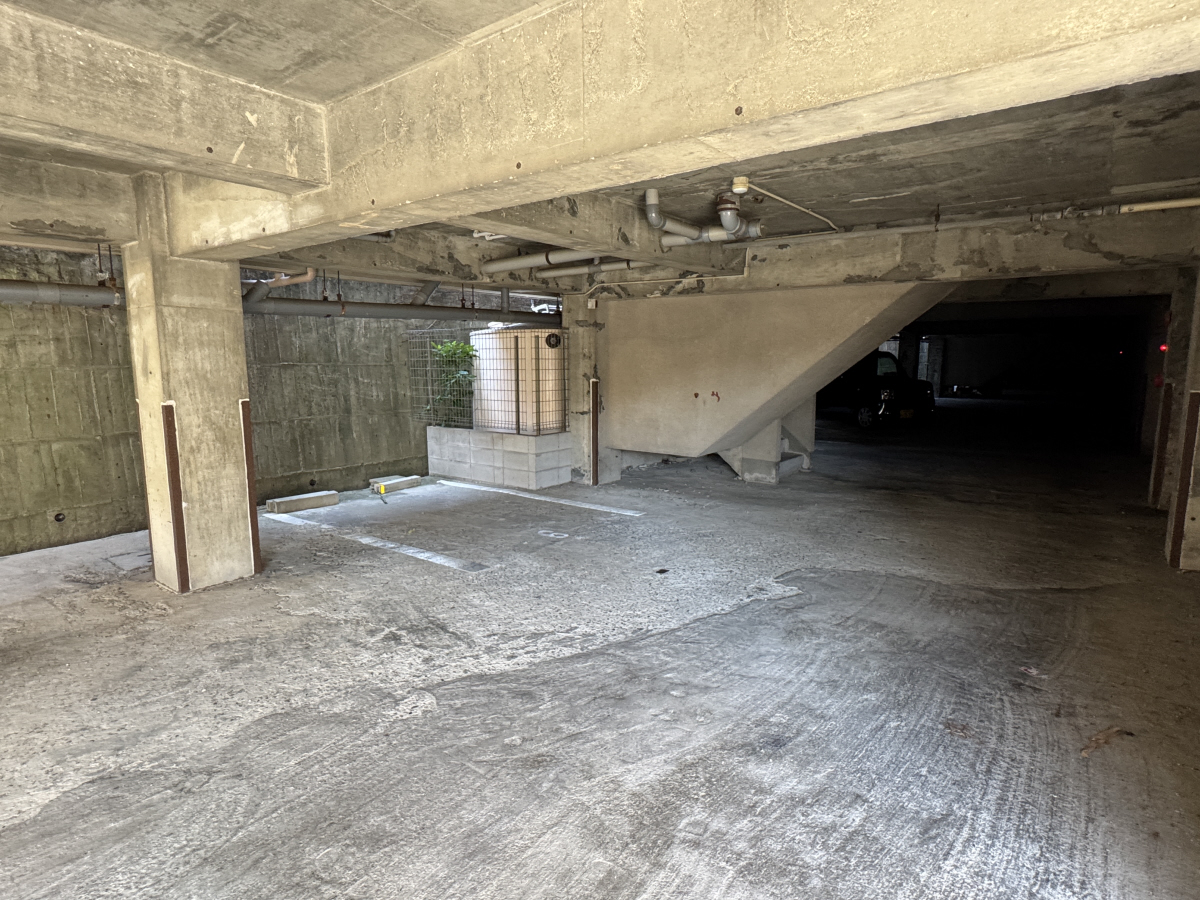 駐車場 写真14