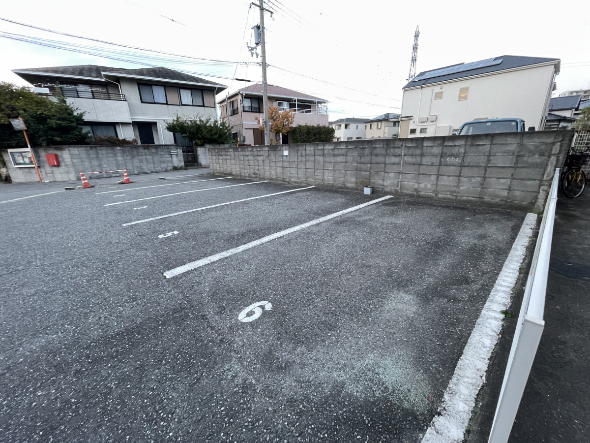 駐車場 写真14
