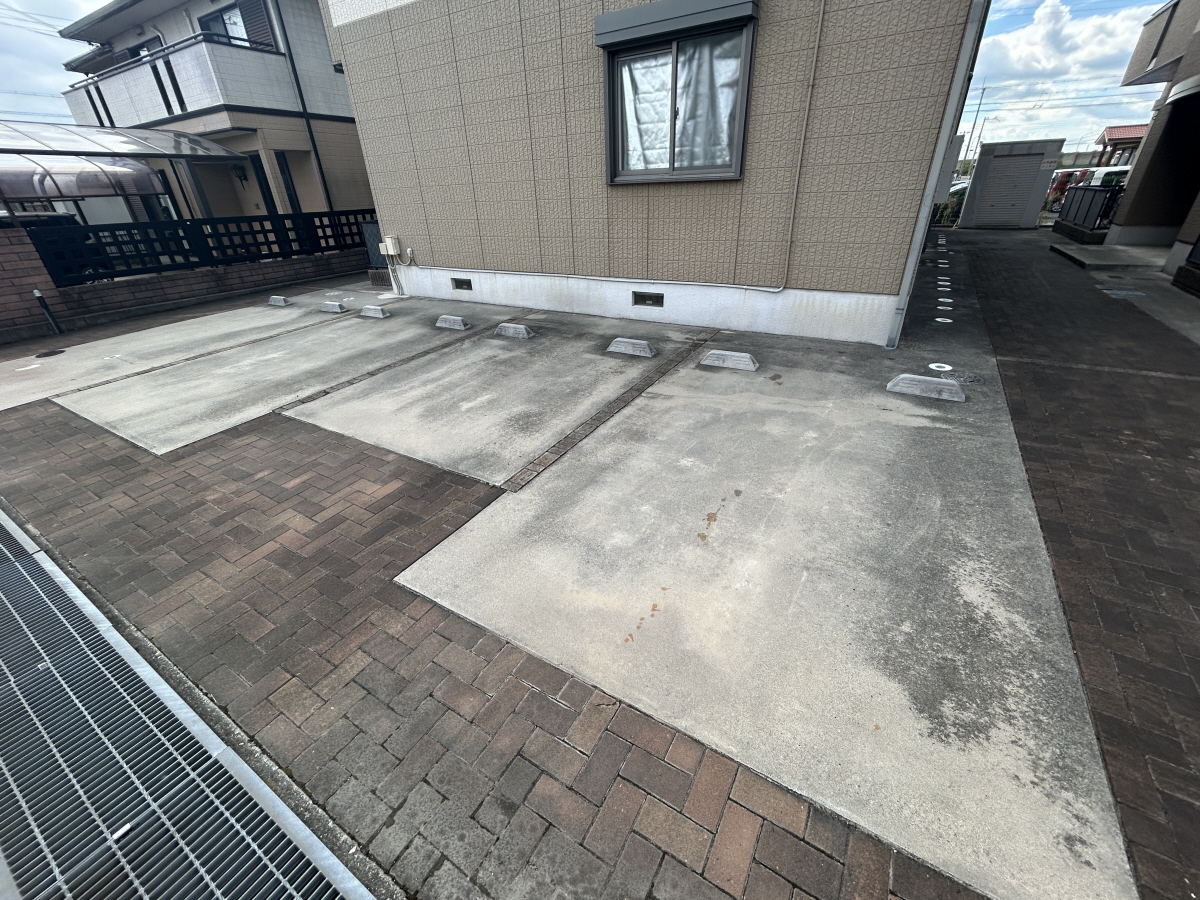 駐車場 写真13