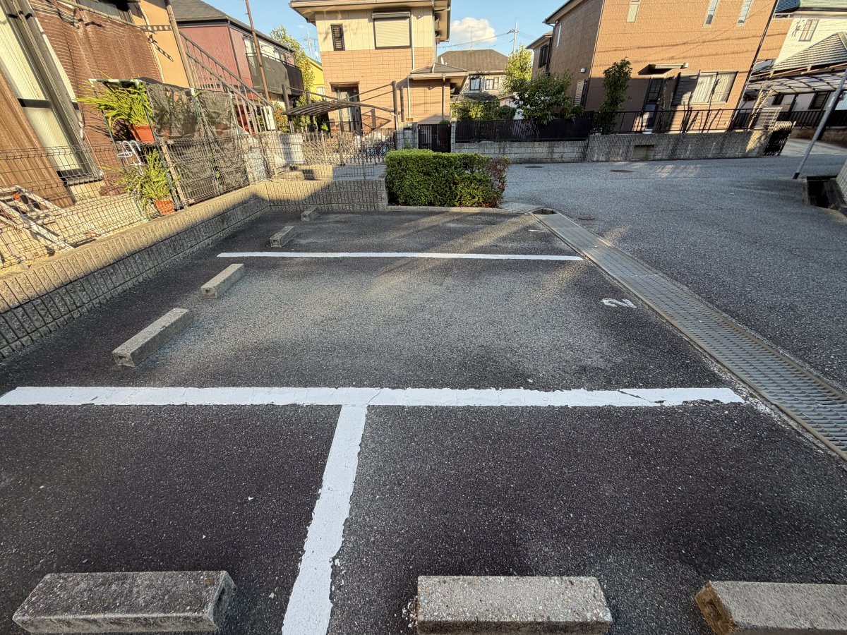 駐車場 写真16