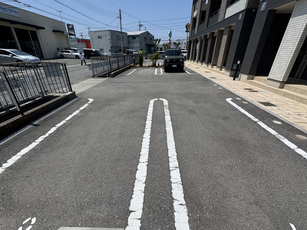 駐車場 写真14