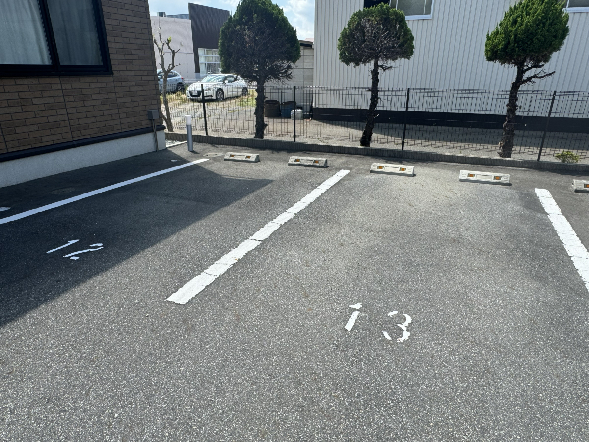 駐車場 写真11