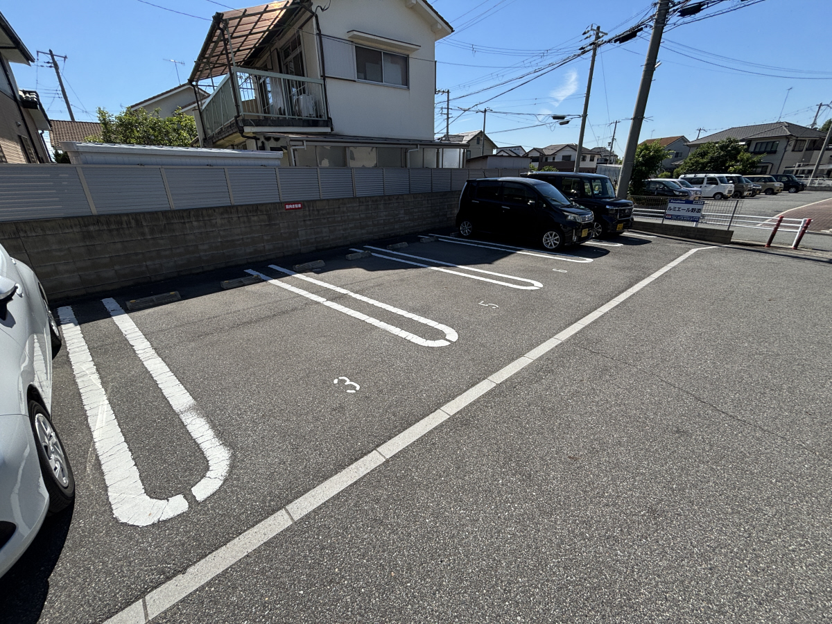 駐車場 写真14