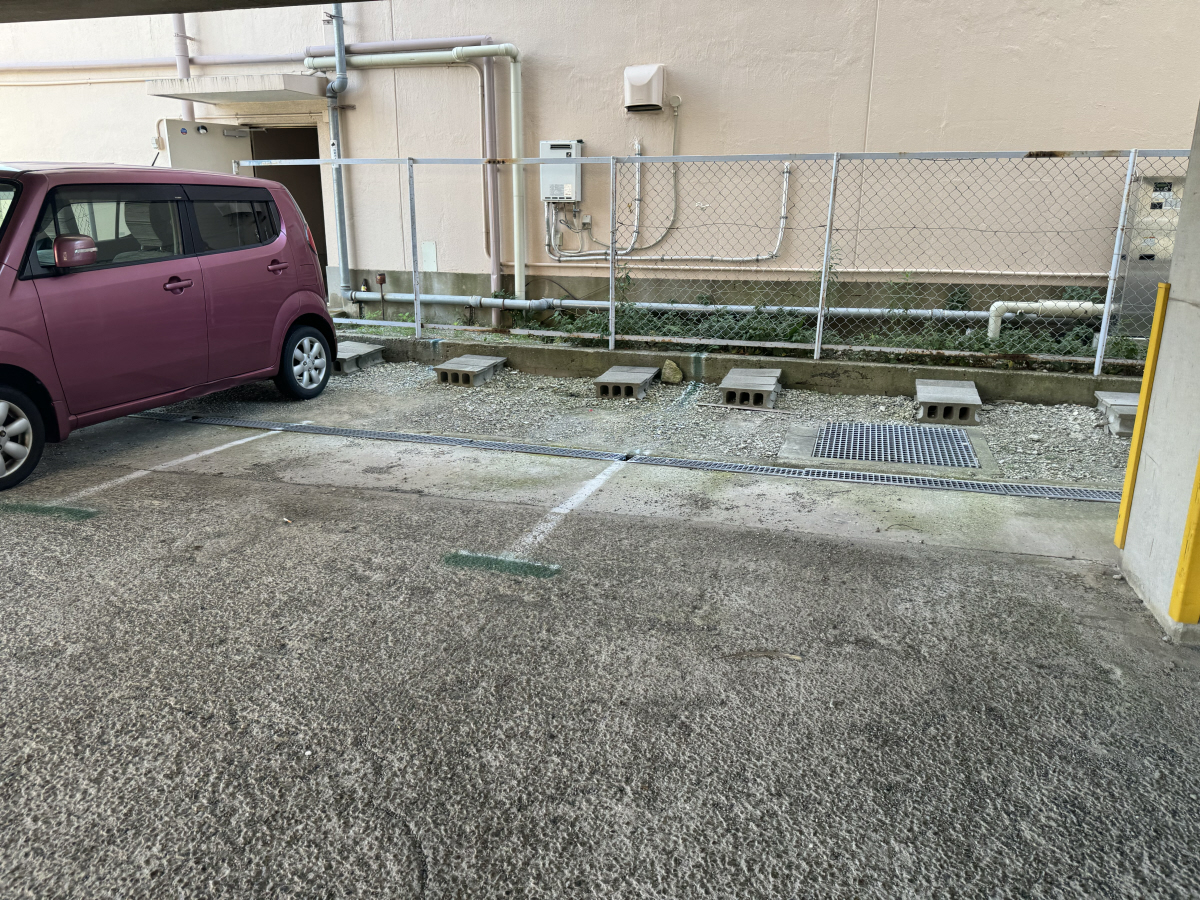 駐車場 写真12