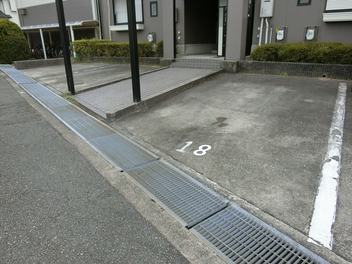 駐車場 写真11