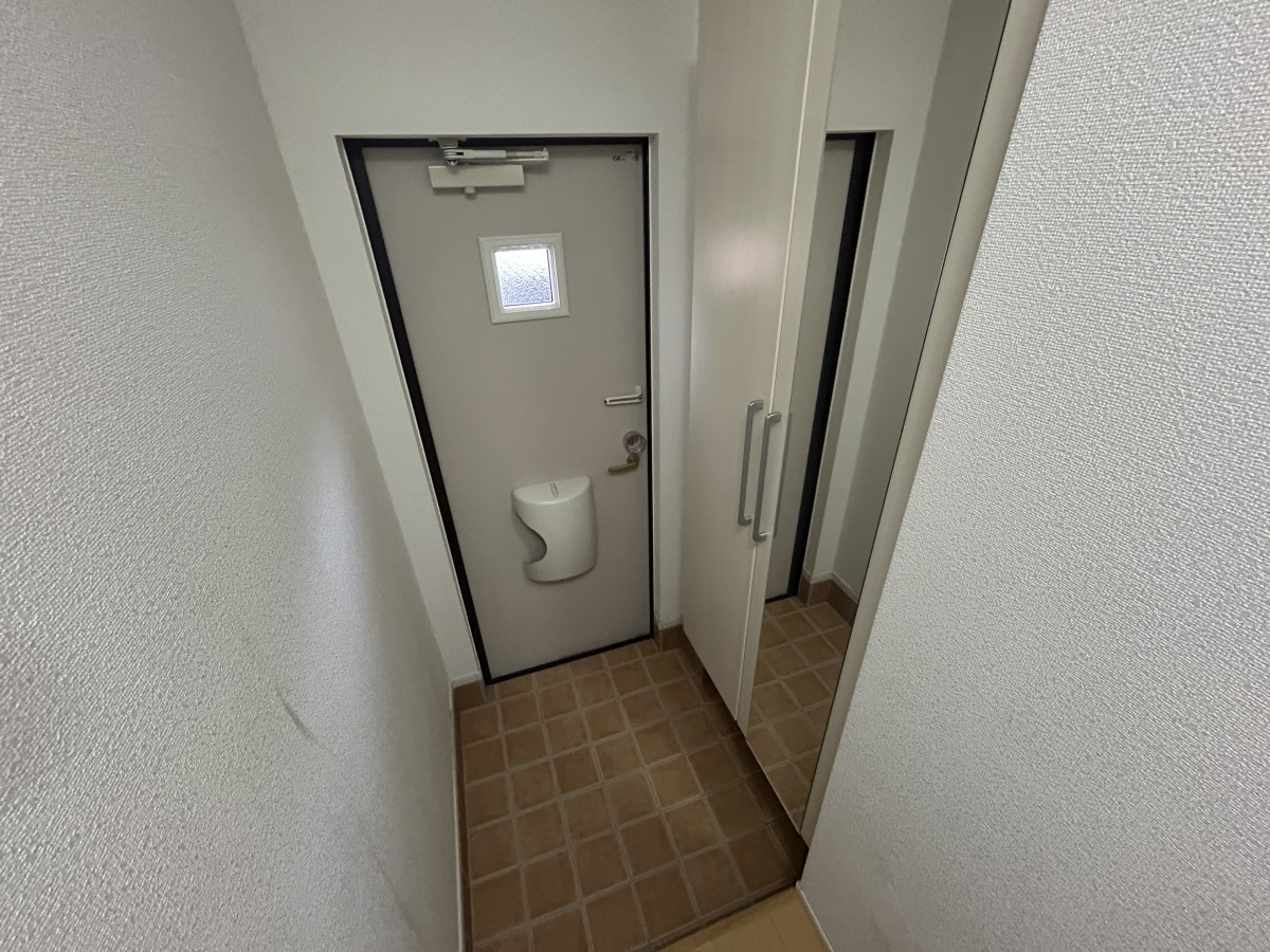 玄関 写真7