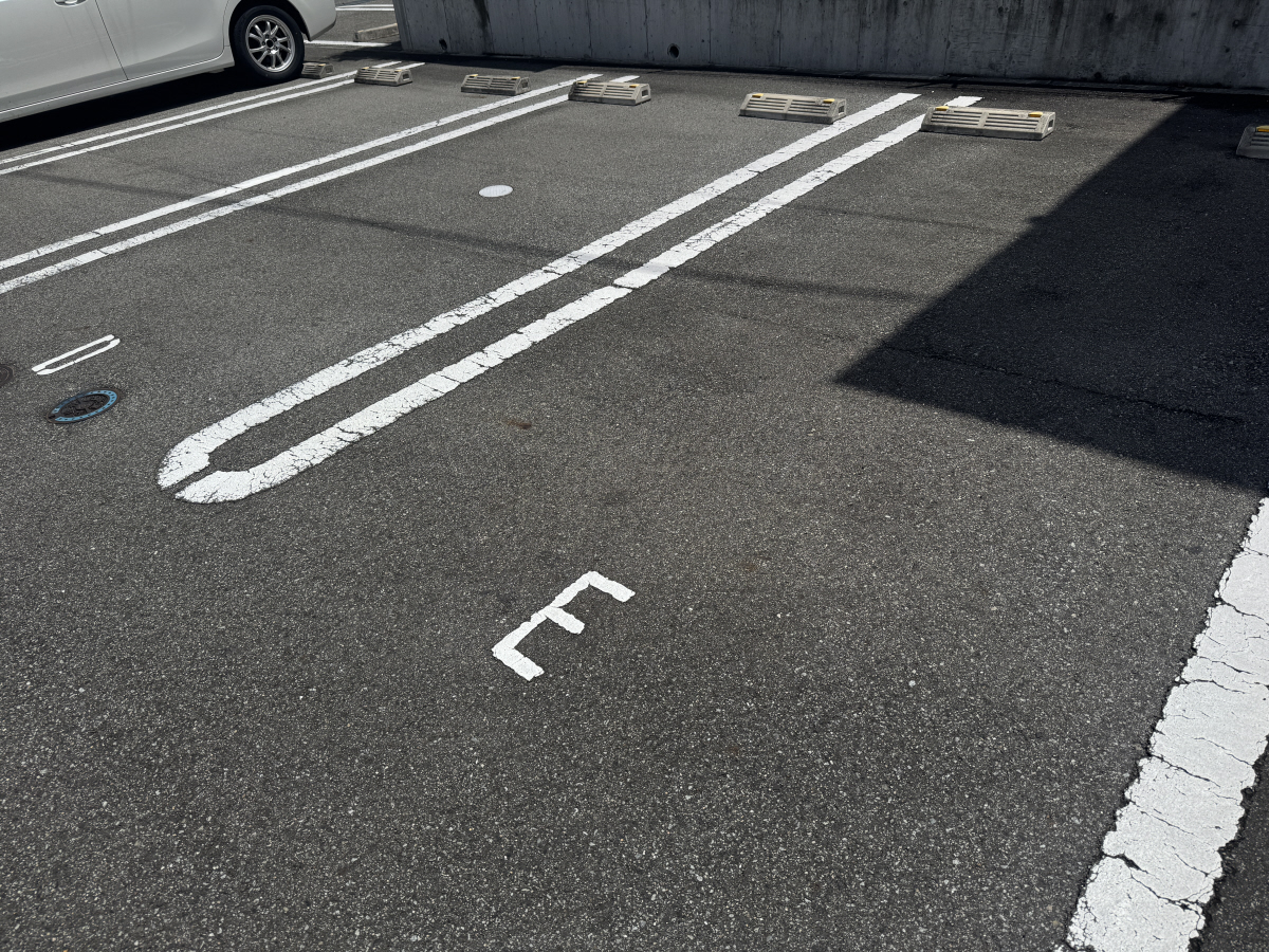 駐車場 写真14