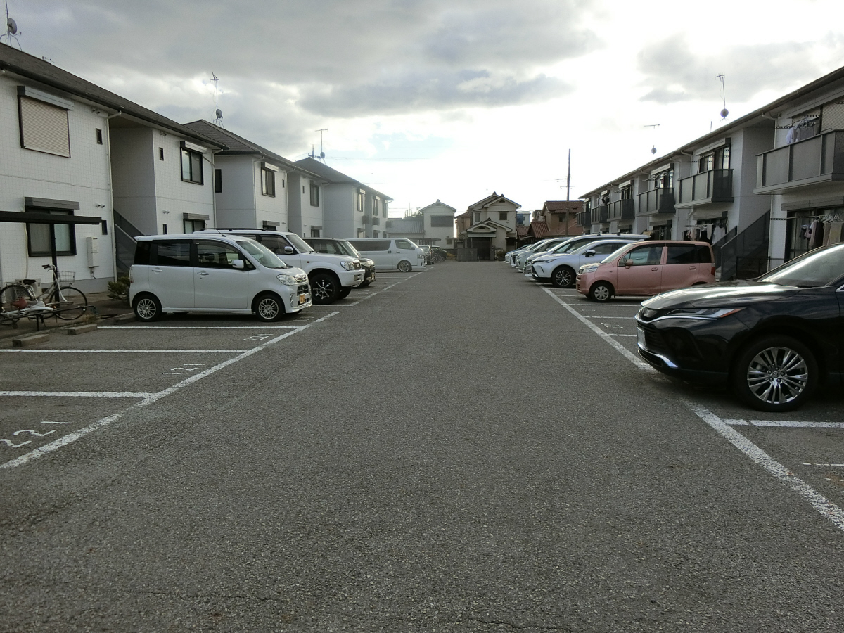 駐車場 写真10