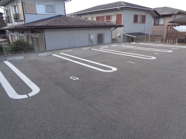 駐車場 写真10